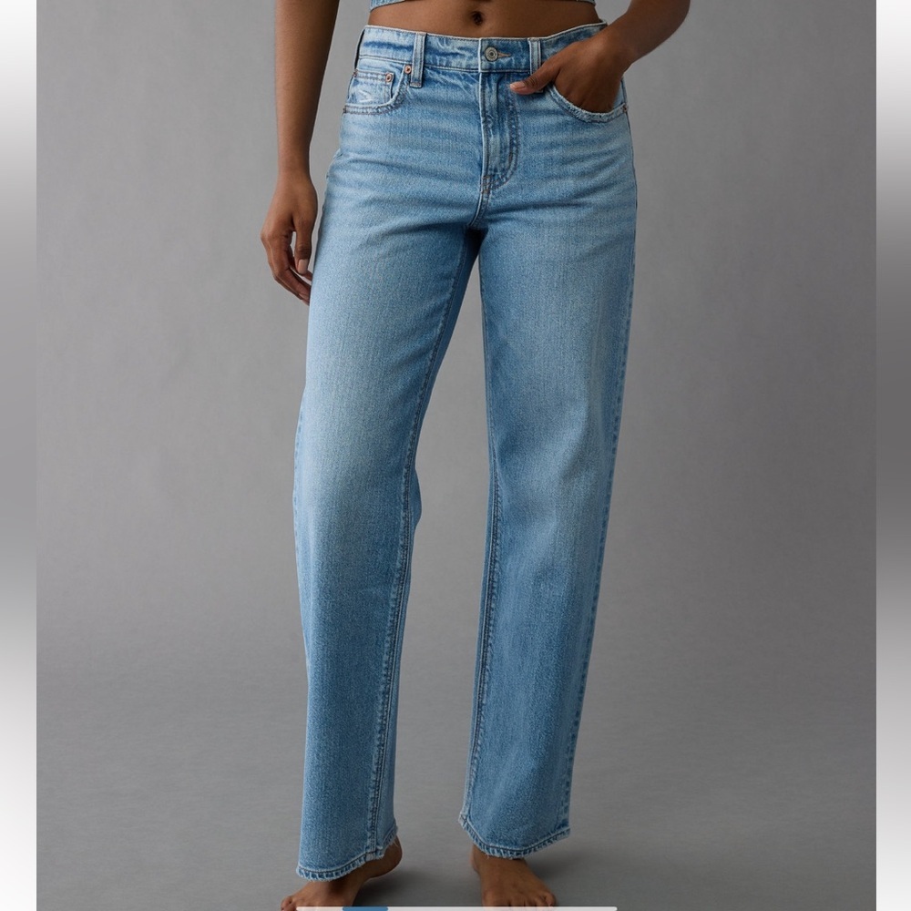 AE High-Waisted Stovepipe Strigid Jeans – Size 16